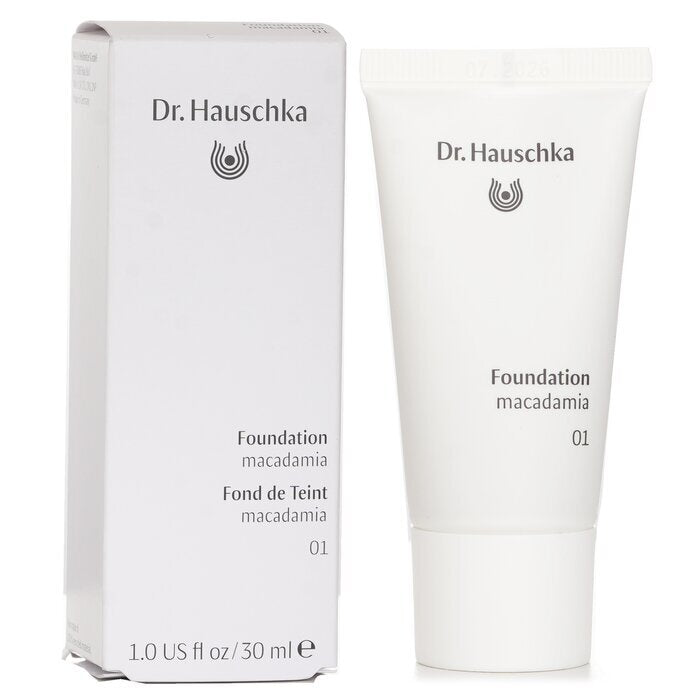 Dr. Hauschka Foundation #01 Macadamia 30ml
