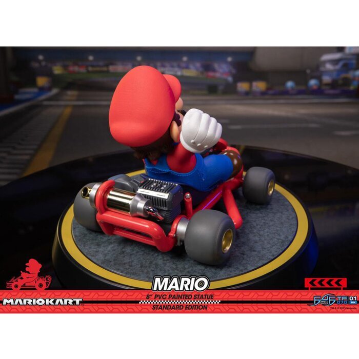 FIRST 4 FIGURES Mario Kart - Mario (Standard Edition) 30 x 30 x 22cm